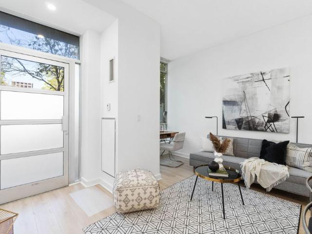 Apartment for rent in Woburn, Ontario