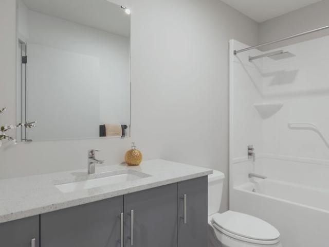 Apartment for rent in Mulhurst Bay, Ontario