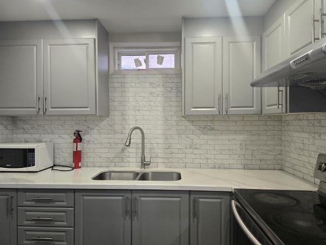 Apartment for rent in Georgina, Ontario