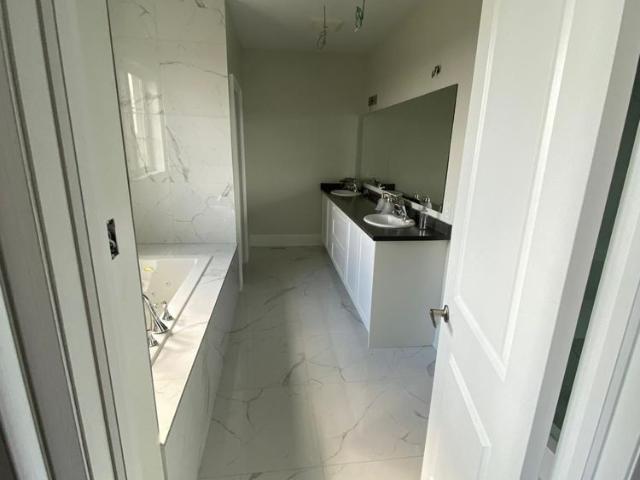 House for rent in Richmond Hill, Golden Horseshoe
