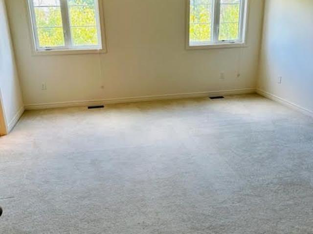 Townhouse for rent in Ancaster, Ontario