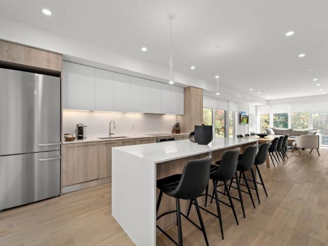 Townhouse for rent in Gravenhurst, Central Ontario