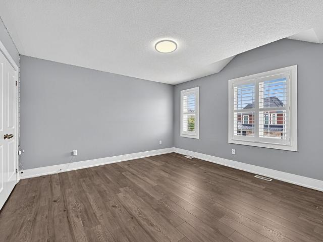 House for rent in Bradford West Gwillimbury, Central Ontario
