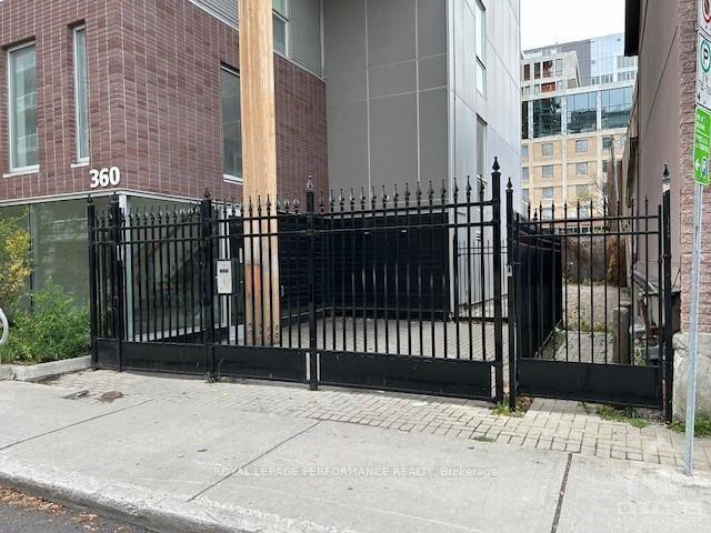 Apartment for rent in Byward Market, Ottawa