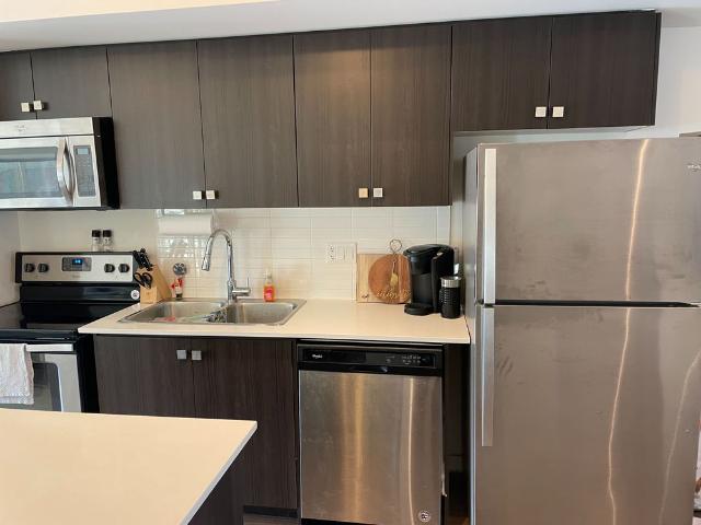 Townhouse for rent in Holly, Barrie