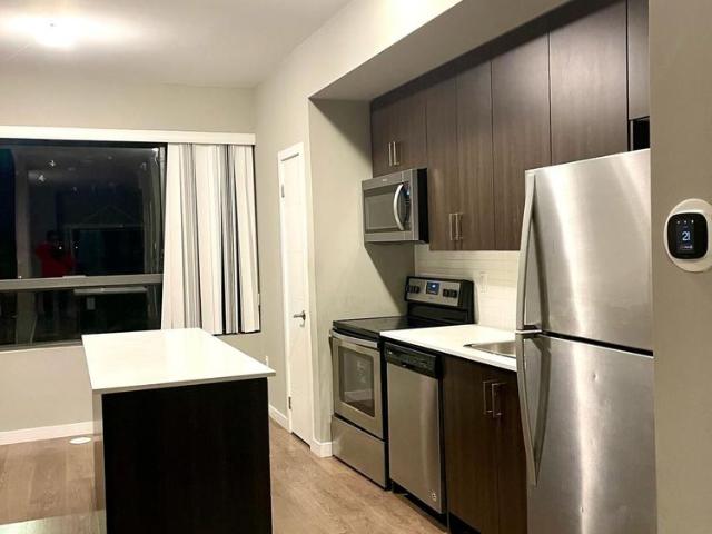 Townhouse for rent in Holly, Barrie