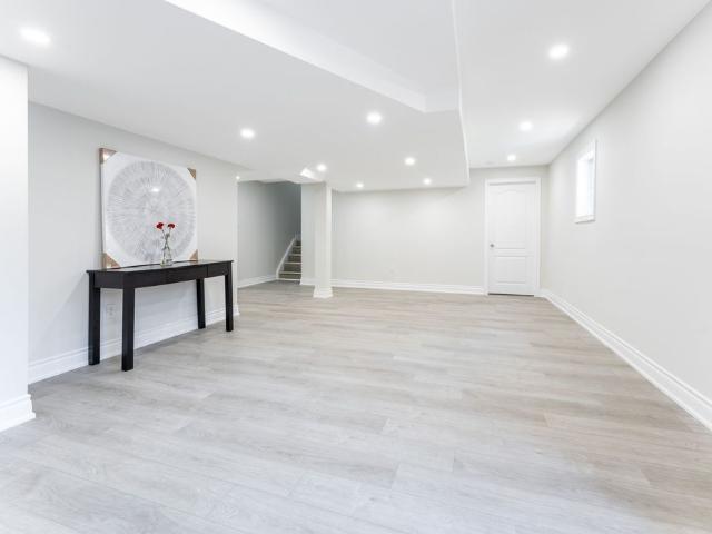 House for rent in Richmond Hill, Golden Horseshoe