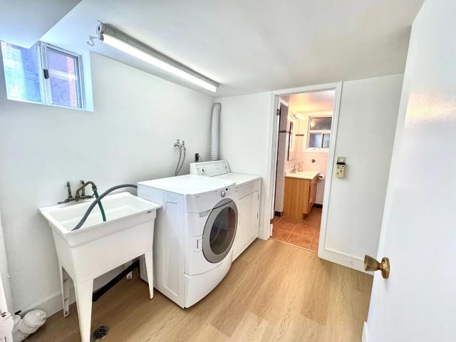 House for rent in Etobicoke—Lakeshore, Toronto