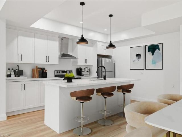 Townhouse for rent in Galt, Cambridge