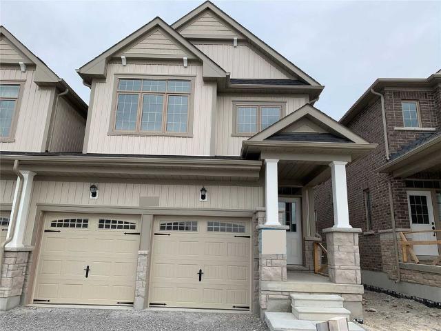 Townhouse for rent in Cavan-monaghan, Ontario