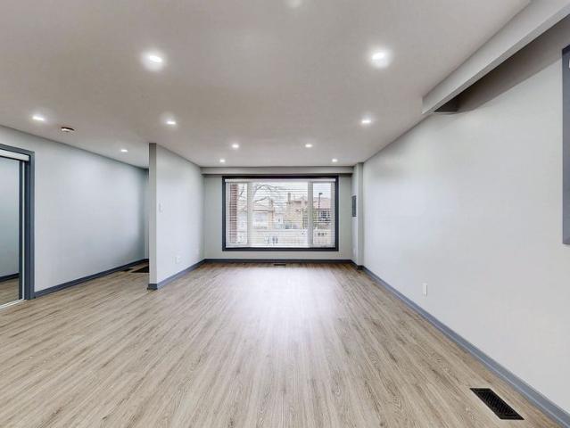Apartment for rent in Georgina, Ontario