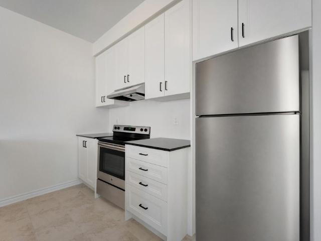 Townhouse for rent in Brampton, Golden Horseshoe