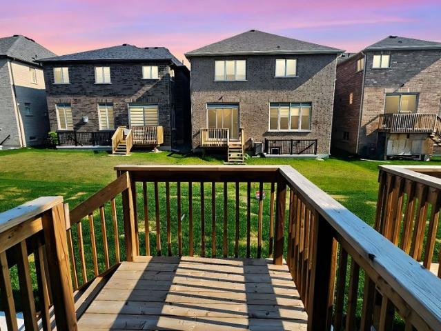 Townhouse for rent in Durham, Ontario