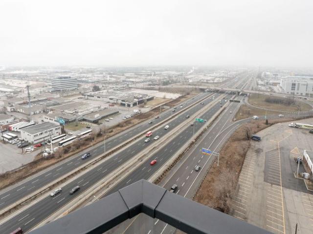 Apartment for rent in Etobicoke—Lakeshore, Toronto