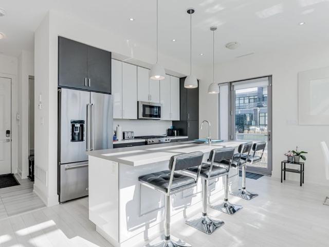 Townhouse for rent in Innisfil, Central Ontario