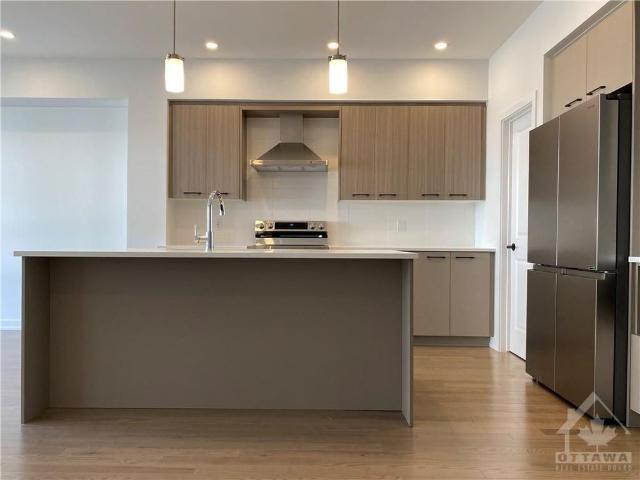 Townhouse for rent in Mulhurst Bay, Ontario