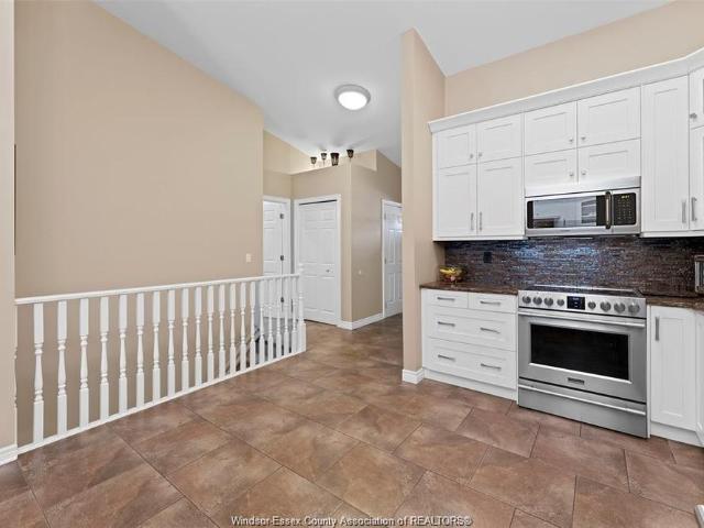 Townhouse for rent in Maidstone, Ontario