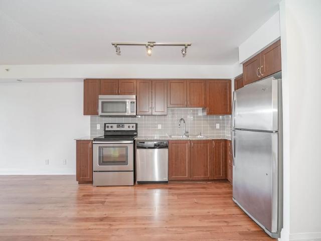 Apartment for rent in Richmond Hill, Golden Horseshoe