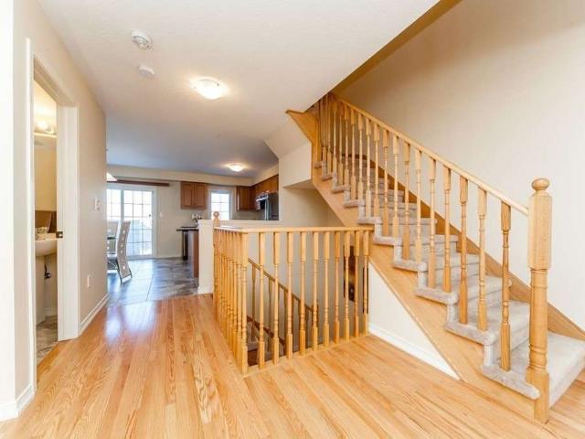 Townhouse for rent in Whitby, Golden Horseshoe
