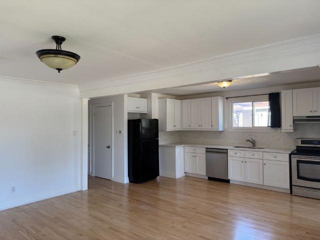 House for rent in Bradford West Gwillimbury, Ontario