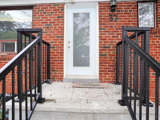 House for rent in Woburn, Ontario