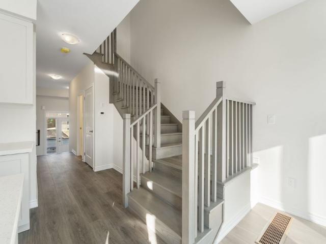Townhouse for rent in Kawartha Lakes, Ontario