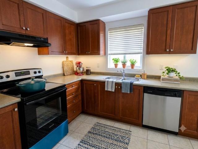 House for rent in Woodland Hill, Newmarket