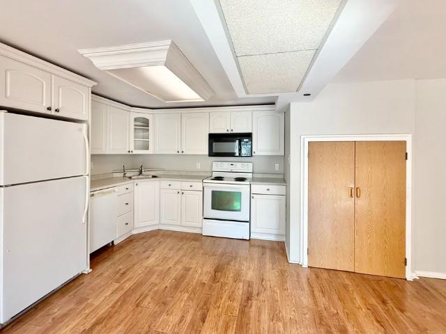 Apartment for rent in Durham, Ontario