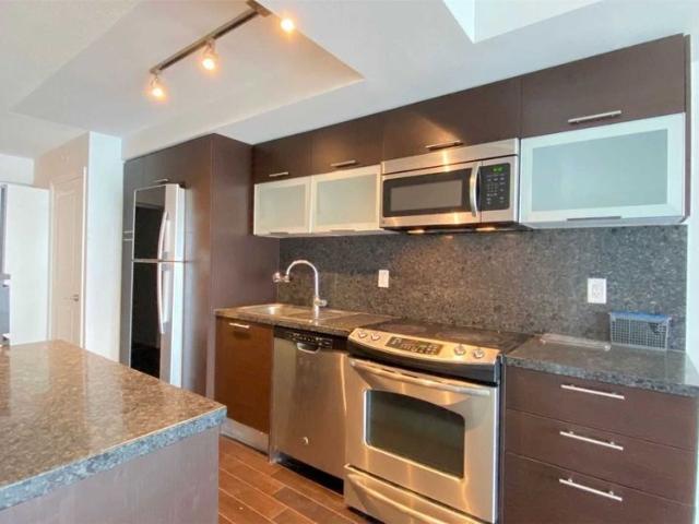 Apartment for rent in Toronto Centre, Toronto