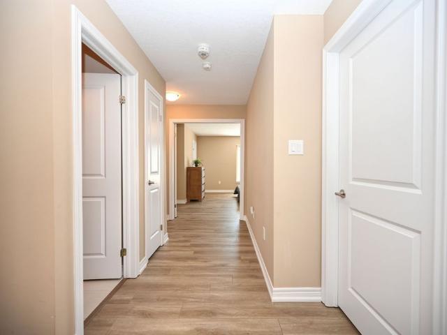 Townhouse for rent in Oakville, Ontario