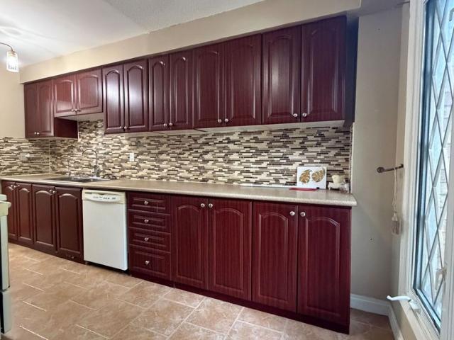 House for rent in Georgina, Ontario