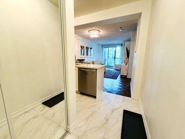 Apartment for rent in Etobicoke Centre, Toronto