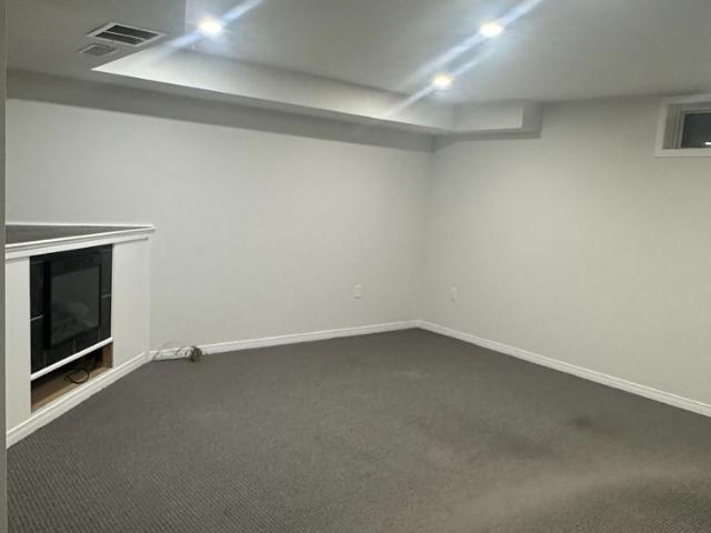 Townhouse for rent in Durham, Ontario