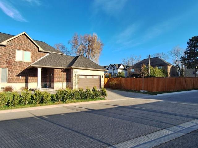 House for rent in Port Credit, Mississauga