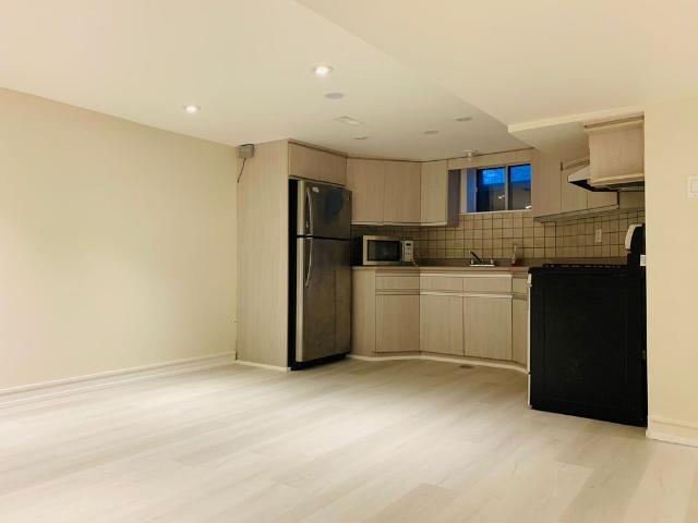 Townhouse for rent in Woburn, Ontario