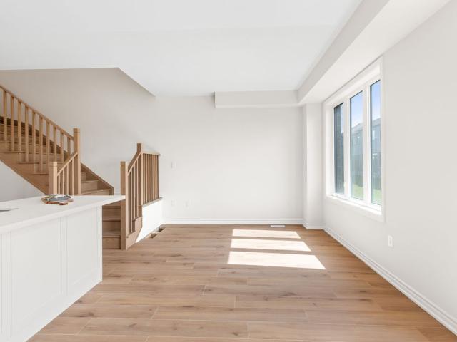 Townhouse for rent in Kawartha Lakes, Ontario