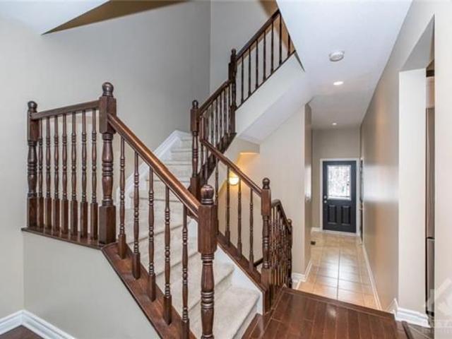 Townhouse for rent in Mulhurst Bay, Ontario