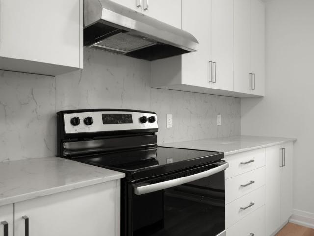 Apartment for rent in McLaughlin, Oshawa