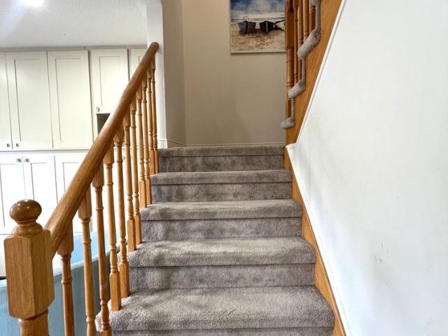 Apartment for rent in Whitby, Golden Horseshoe