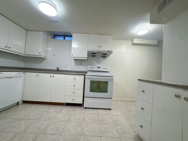 House for rent in Woburn, Ontario