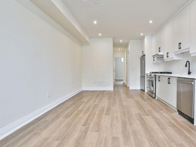 Apartment for rent in Woburn, Ontario