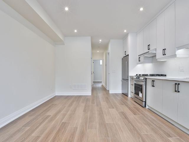 Apartment for rent in Woburn, Ontario
