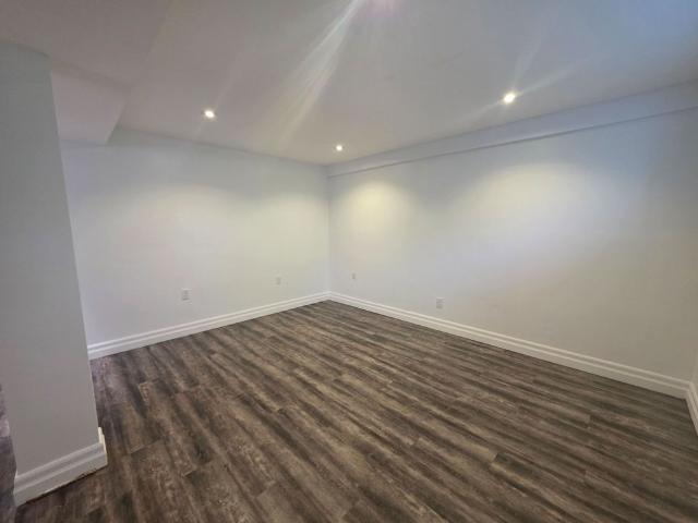 Apartment for rent in Etobicoke—Lakeshore, Toronto