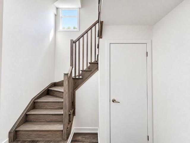 Townhouse for rent in Jefferson, Richmond Hill