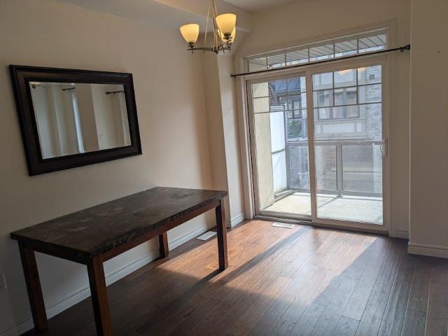 Townhouse for rent in Ancaster, Ontario