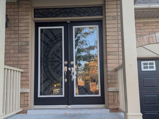 House for rent in Brampton, Golden Horseshoe