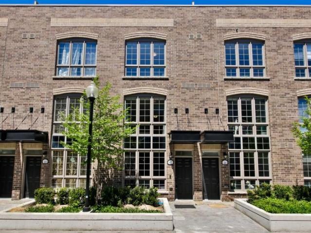 Townhouse for rent in Woburn, Ontario