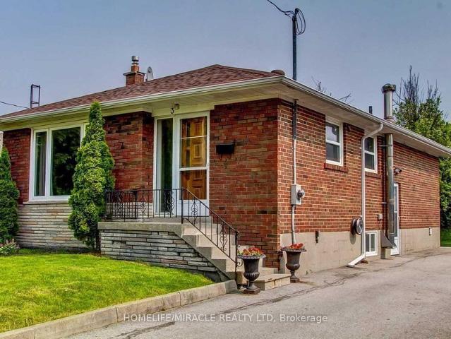 House for rent in Woburn, Ontario