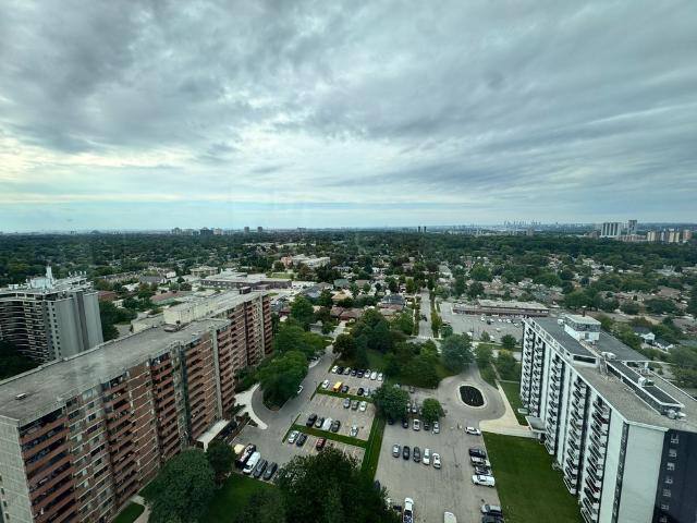 Apartment for rent in Etobicoke Centre, Toronto