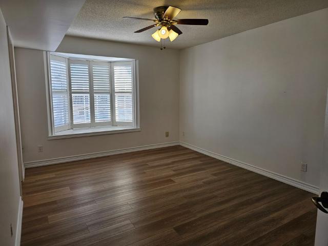 Apartment for rent in Burlington, Golden Horseshoe